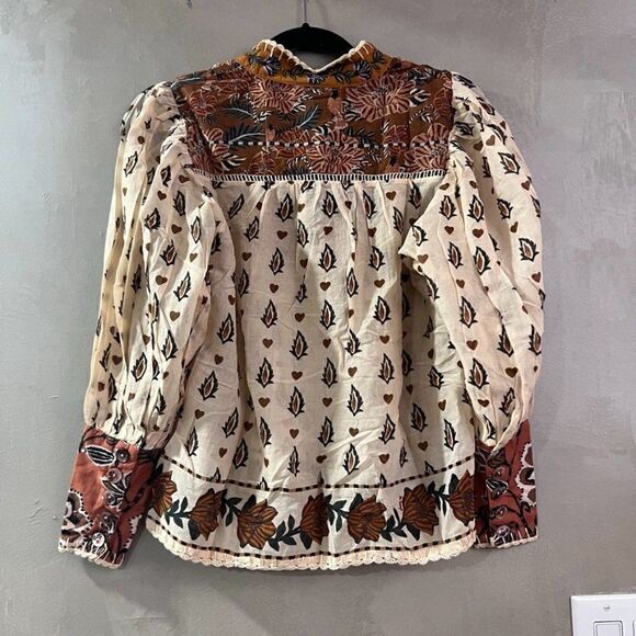 Farm Rio Beige Ainika Floral Long Sleeve Blouse - Picture 10 of 10